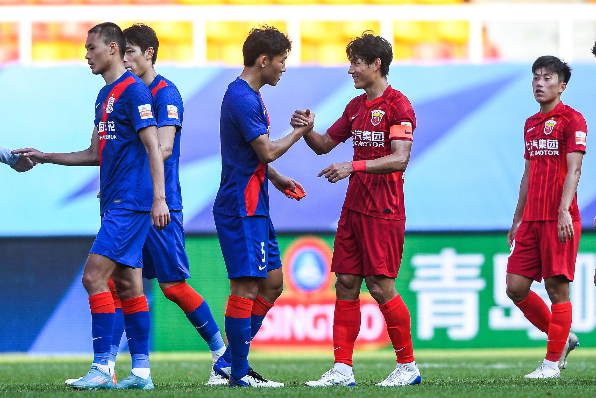 格拉齐亚尼表示：“4-0乌迪内斯的比赛中，国米在上半场就取得了压倒性的优势，然后下半场他们调整了节奏，因为接下来还有欧冠比赛。
